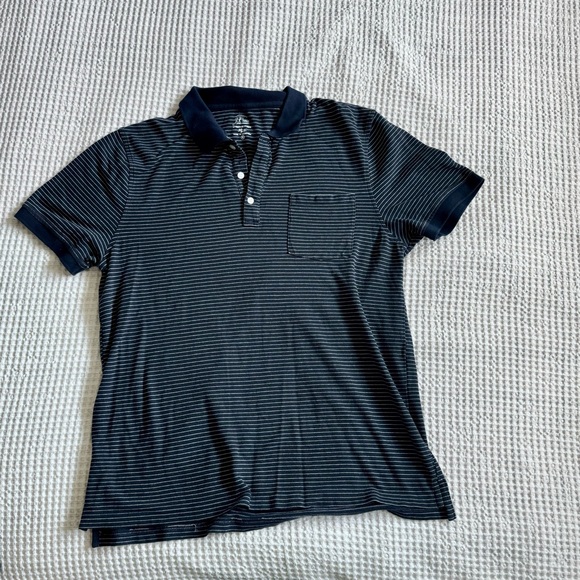 Bundle of summer men’s polos and t-shirt size XL. NWT to lightly used. - Picture 2 of 6